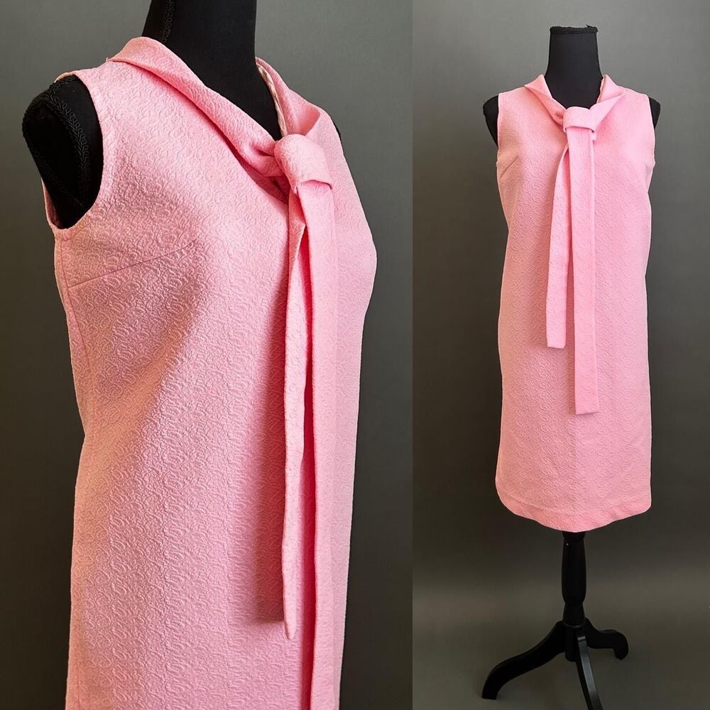 Vintage 1970s Mod Pink Ascot Neckline Sheath Dress, Medium Large